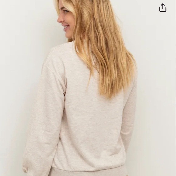 Kaffe Cream & Blue Crew Neck Sweatshirt “ live your live” women Size Large NWT - Picture 3 of 15